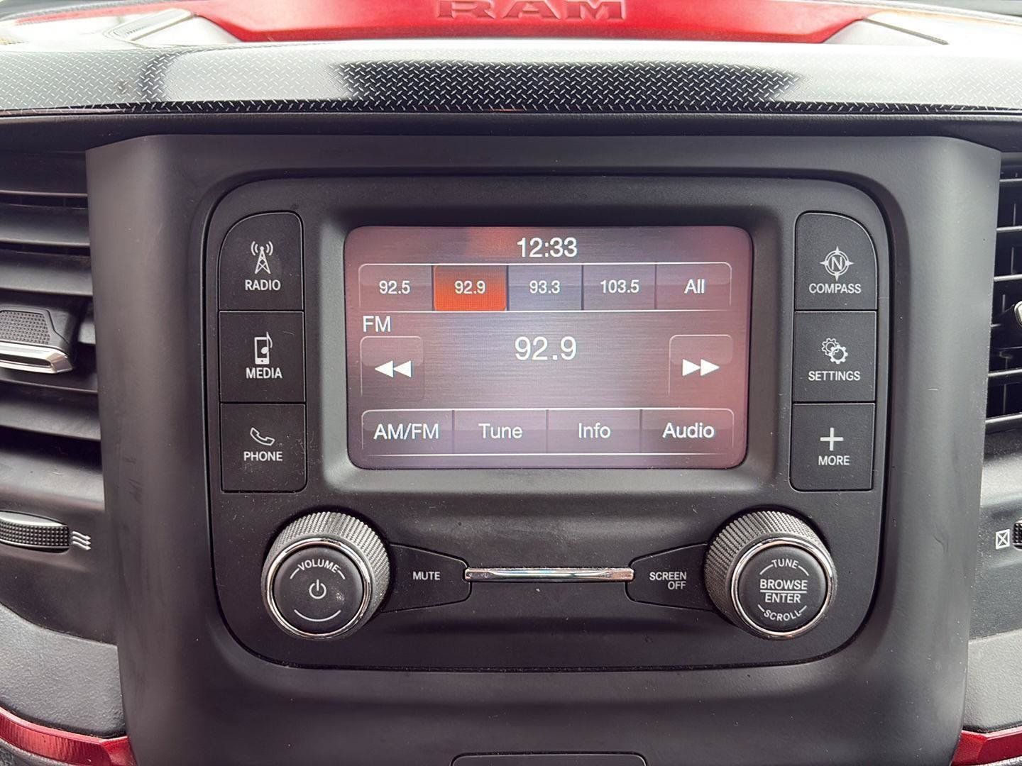Used 2022 RAM 1500 Rebel AWD/4WD image 13