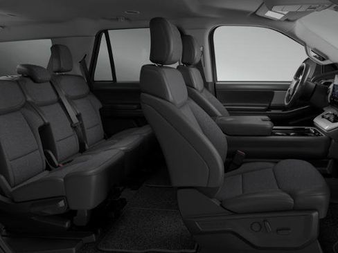 New 2026 Ford Expedition Active image 28