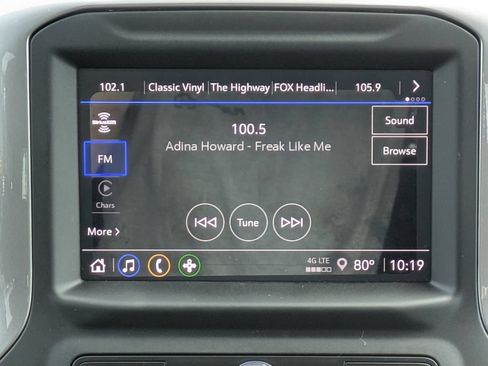 Used 2024 Chevrolet Silverado 1500 Custom AWD/4WD image 19