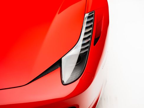 Used 2011 Ferrari 458 Italia Coupe RWD image 11