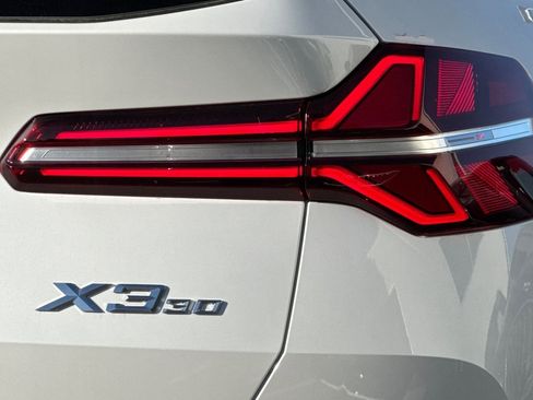 Used 2026 BMW X3 xDrive30 w/ Premium Package image 12