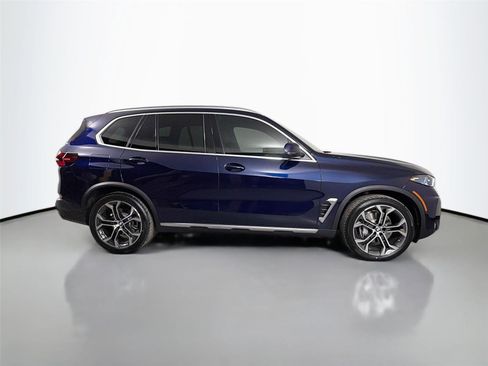 New 2026 BMW X5 xDrive40i AWD/4WD image 5