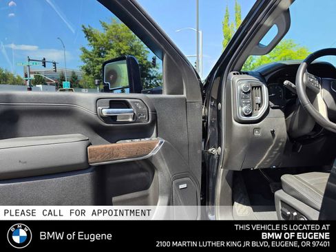 Used 2021 GMC Sierra 2500 Denali w/ Technology Package AWD/4WD image 24