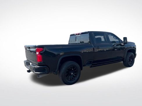 Used 2024 Chevrolet Silverado 2500 LTZ w/ LTZ Plus Package AWD/4WD image 3