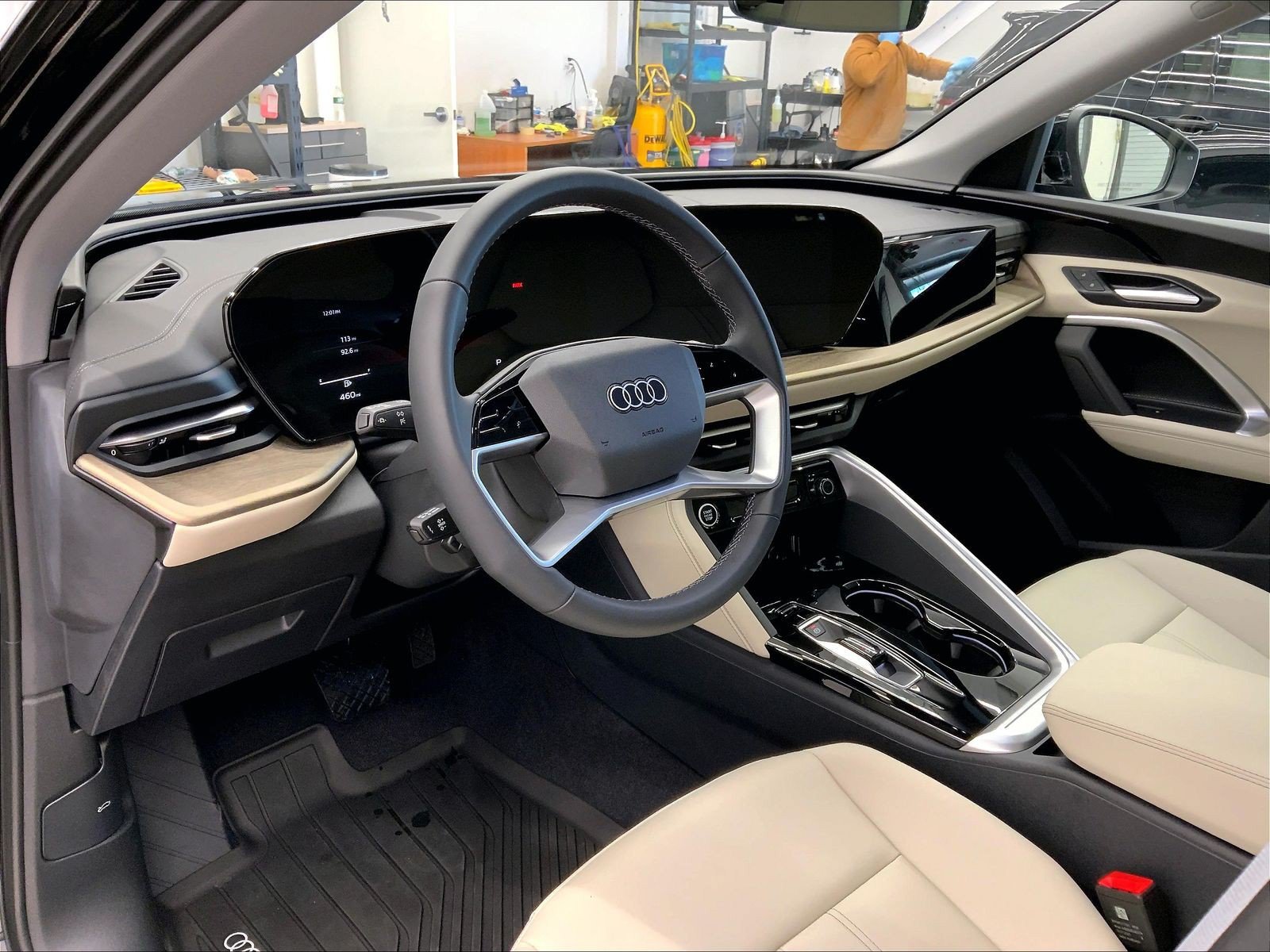 New 2025 Audi Q5 Premium AWD/4WD image 4