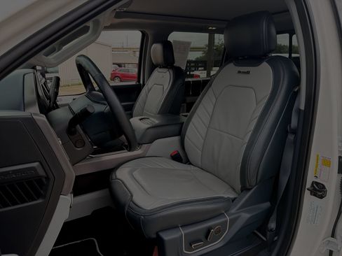 Certified 2022 Ford F250 Limited w/ FX4 Off-Road Package AWD/4WD image 11