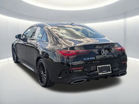 Used 2025 Mercedes-Benz CLA 250 image 7