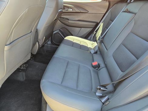 Used 2023 Chevrolet TrailBlazer RS AWD/4WD image 11
