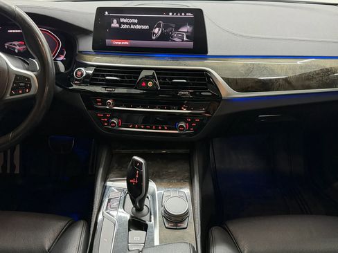 Used 2020 BMW M550i xDrive AWD/4WD image 30