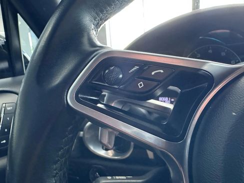 Used 2018 Porsche Cayenne Platinum Edition image 27