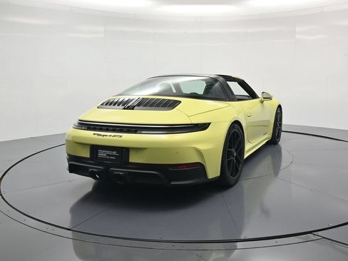 Certified 2025 Porsche 911 Targa 4 GTS AWD/4WD image 47