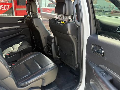 Used 2018 Dodge Durango R/T w/ Blacktop Package AWD/4WD image 15