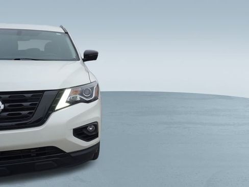 Used 2018 Nissan Pathfinder SL w/ Midnight Edition Package image 36