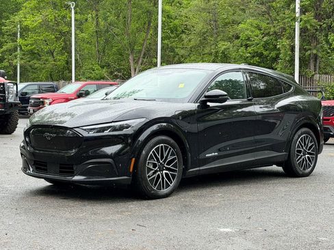 Used 2025 Ford Mustang Mach-E Premium AWD/4WD image 3