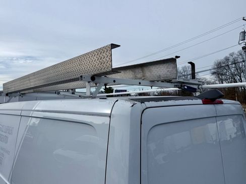 Used 2019 Freightliner Sprinter 2500 RWD image 33