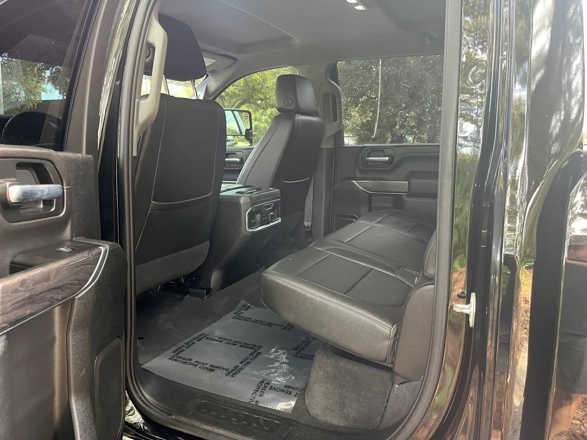 Used 2021 Chevrolet Silverado 2500 LTZ AWD/4WD image 15