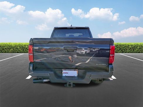 New 2025 Toyota Tacoma TRD Sport image 5