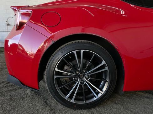 Used 2014 Subaru BRZ Limited w/ Popular Package #2B image 16