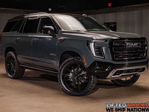Used 2025 GMC Yukon AT4 Ultimate w/ LPO, Illumination Package AWD/4WD image 1