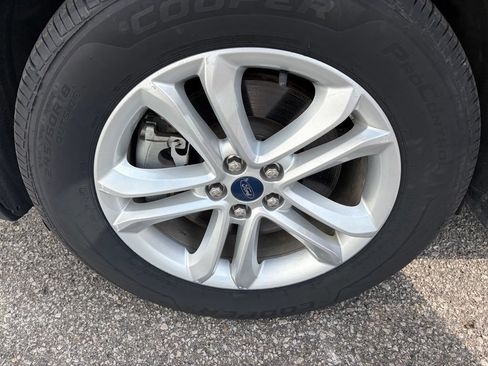 Certified 2019 Ford Edge SEL w/ Equipment Group 201A AWD/4WD image 50