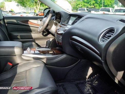 Used 2014 INFINITI QX60 Luxe w/ Deluxe Touring Package AWD/4WD image 35