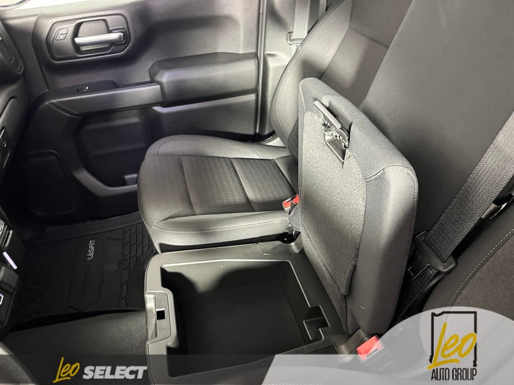 Used 2023 Chevrolet Silverado 1500 Custom Trail Boss AWD/4WD image 21