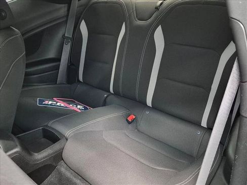 Used 2022 Chevrolet Camaro LT RWD image 17
