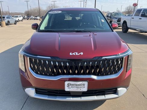 New 2026 Kia Carnival image 8