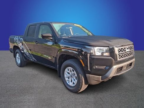 Used 2024 Nissan Frontier SV w/ Technology Package AWD/4WD image 3