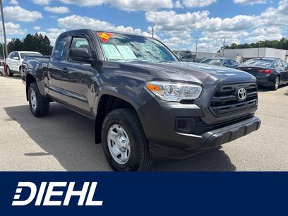 Used 2017 Toyota Tacoma SR