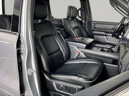 Used 2019 RAM 1500 Limited w/ Advanced Safety Group AWD/4WD image 27