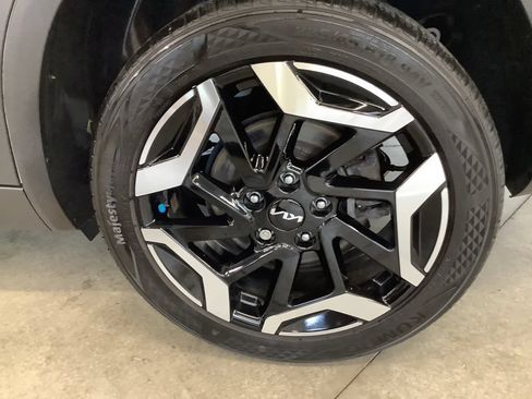 Certified 2024 Kia Seltos SX AWD/4WD image 24