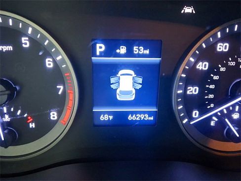 Used 2019 Hyundai Tucson Sport image 22