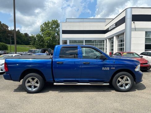 Used 2017 RAM 1500 Express AWD/4WD image 8