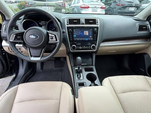 Used 2018 Subaru Outback 2.5i Limited AWD/4WD image 18