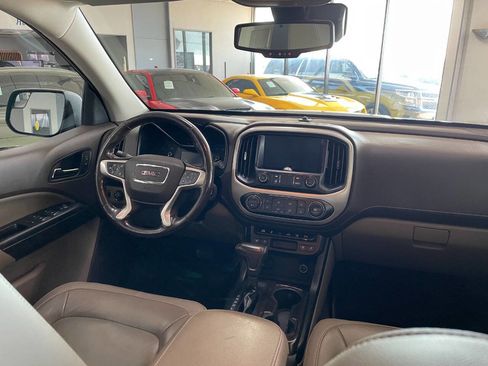 Used 2019 GMC Canyon SLT w/ Driver Alert Package image 28