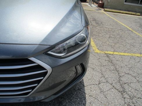 Used 2017 Hyundai Elantra Value Edition FWD image 21