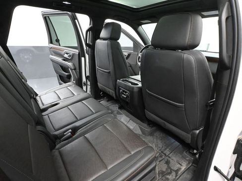 Used 2022 Chevrolet Tahoe High Country image 53