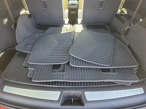 Used 2021 Cadillac XT6 Sport image 10