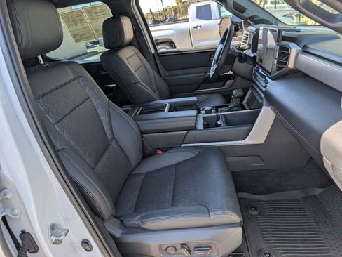 Used 2025 Toyota Tundra Limited w/ TRD Off-Road Package image 8