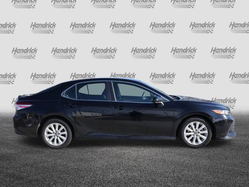 Used 2019 Toyota Camry LE w/ Audio Package image 10