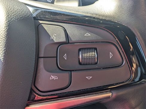 Used 2024 Buick Enclave Premium image 17