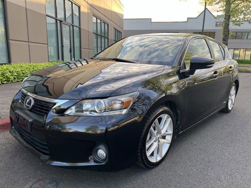 Used 2013 Lexus CT 200h w/ Seat Comfort Pkg image 1