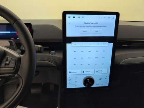 Used 2025 Ford Mustang Mach-E Select image 18