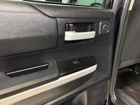Used 2019 Toyota Tundra SR5 w/ SR5 Upgrade Package RWD image 29