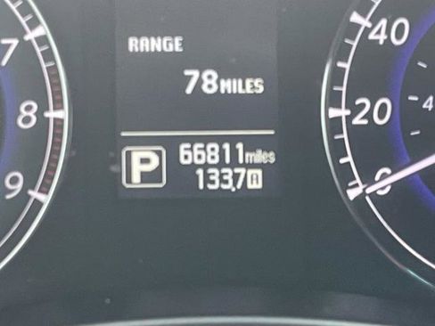 Used 2017 INFINITI QX50 AWD w/ Premium Plus Package image 26