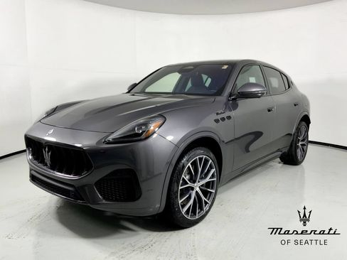 New 2026 Maserati Grecale Modena AWD/4WD image 1