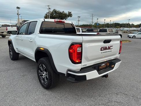 Used 2023 GMC Canyon AT4 image 5