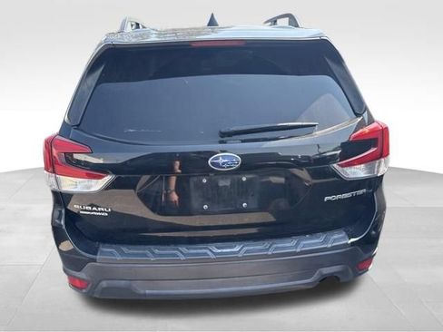Used 2021 Subaru Forester Premium w/ Popular Package #1 AWD/4WD image 18