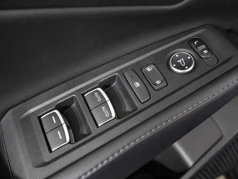 Used 2024 Honda Accord Sport image 38